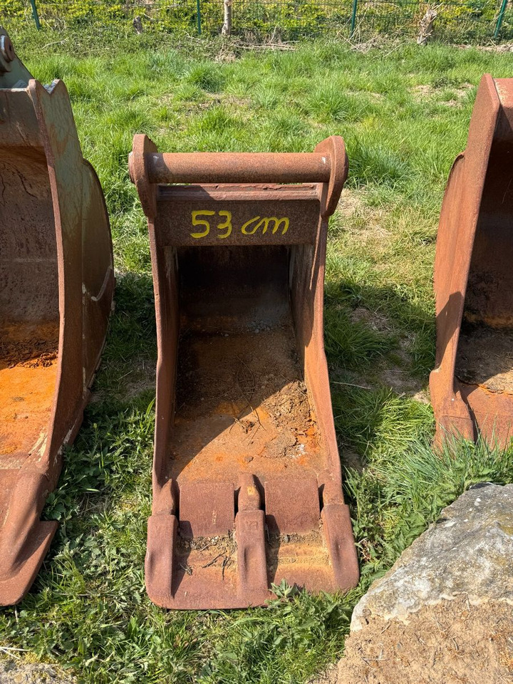 Baggerschaufeln & Greiffer LKW ab 1000 € netto - Gumikerekes kotró: 5 kép. Baggerschaufeln & Greiffer LKW ab 1000 € netto - Gumikerekes kotró: 5 kép.