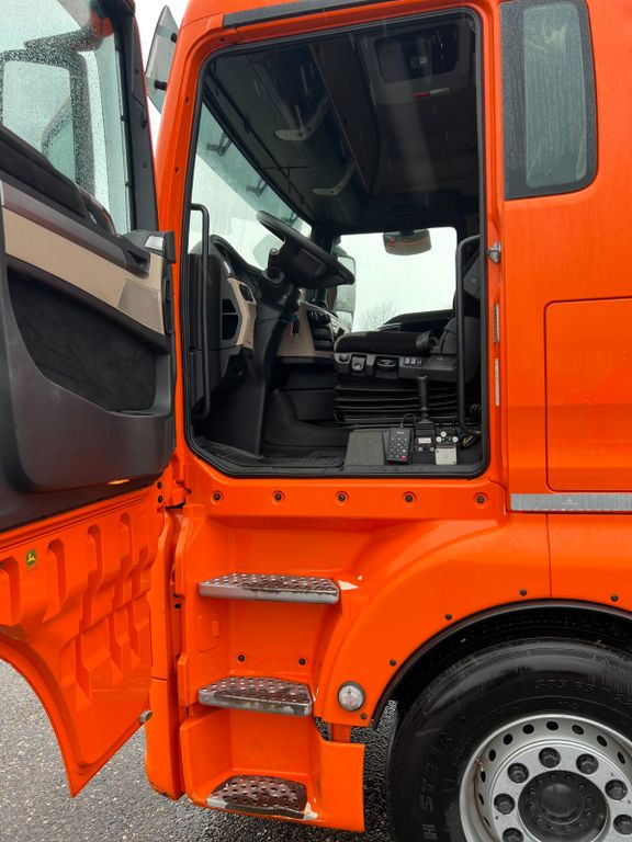 Horgos rakodó teherautó MAN 26.460 6X2 Retarder Klima Navigation guter Zust.: 17 kép.
