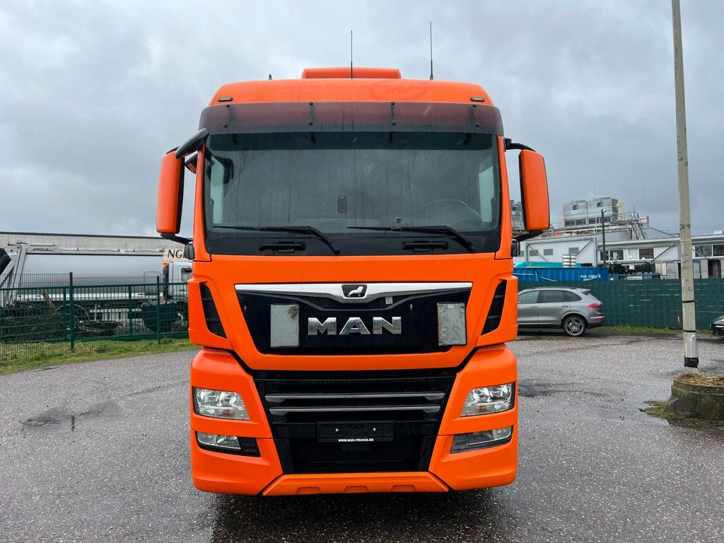 Horgos rakodó teherautó MAN 26.460 6X2 Retarder Klima Navigation guter Zust.: 11 kép.