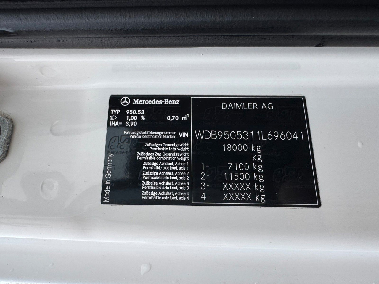 Mercedes-Benz 1833 4X2 Meiller AK 12 Absetzkipper Mercedes-Benz 1833 4X2 Meiller AK 12 Absetzkipper - Konténerszállító: 3 kép. Mercedes-Benz 1833 4X2 Meiller AK 12 Absetzkipper Mercedes-Benz 1833 4X2 Meiller AK 12 Absetzkipper - Konténerszállító: 3 kép.
