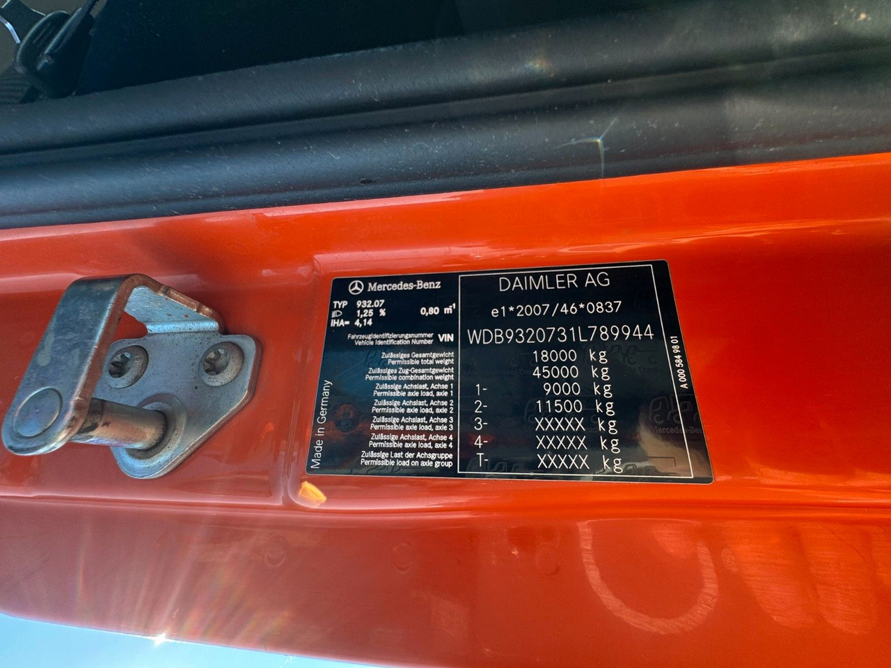 Billenőplatós teherautó Mercedes-Benz 1844 4x4 Meiller 3S Bordmatik Palfinger PK16001K: 19 kép.