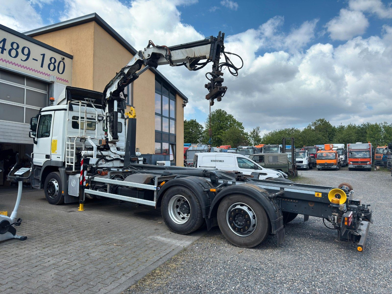 Mercedes-Benz 2541 6x2 ARK Meiller 20.65 | ATLA 120.2E mit 5&6 - Darus autó: 3 kép. Mercedes-Benz 2541 6x2 ARK Meiller 20.65 | ATLA 120.2E mit 5&6 - Darus autó: 3 kép.