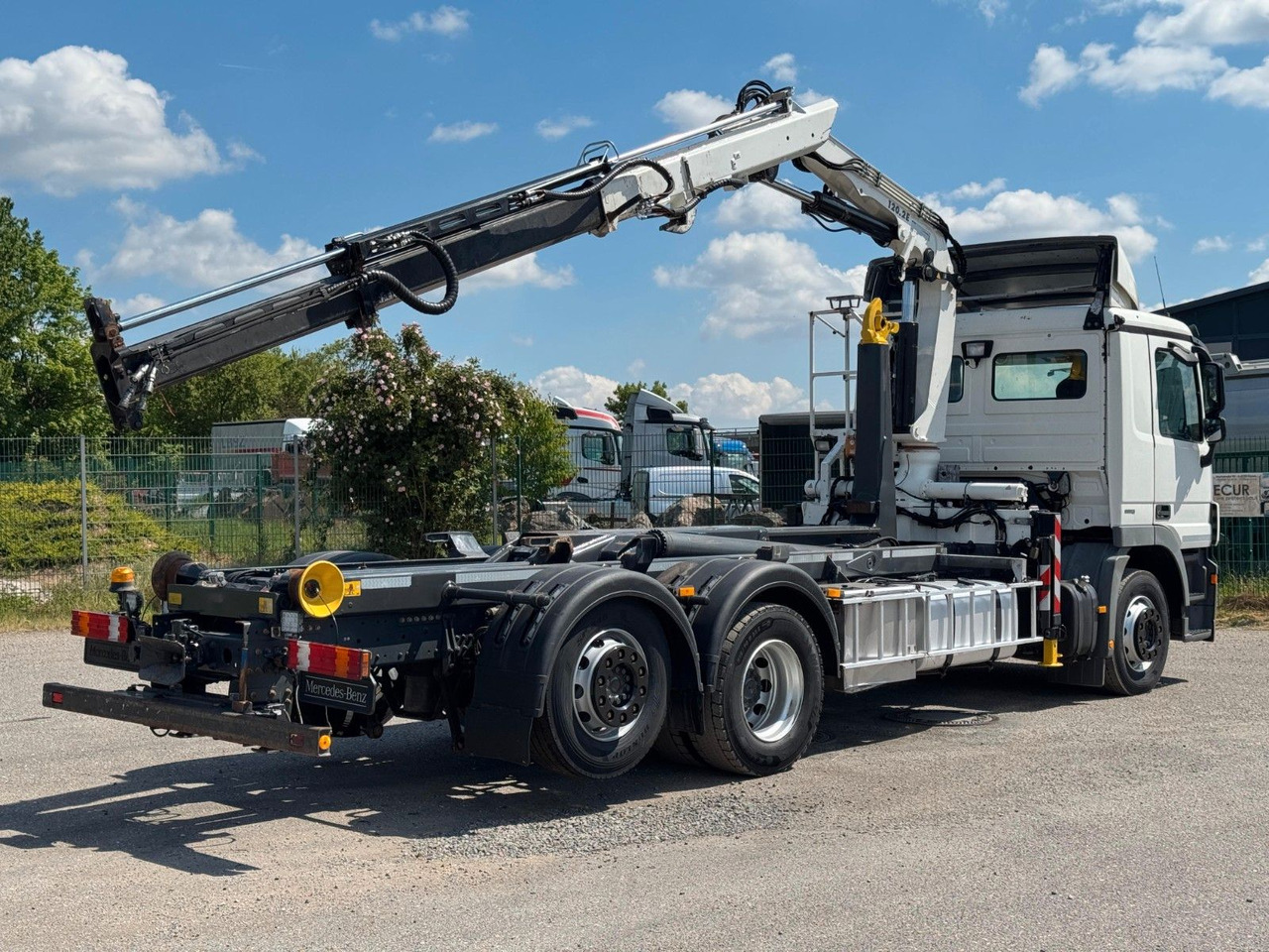Mercedes-Benz 2541 6x2 ARK Meiller 20.65 | ATLA 120.2E mit 5&6 - Darus autó: 1 kép. Mercedes-Benz 2541 6x2 ARK Meiller 20.65 | ATLA 120.2E mit 5&6 - Darus autó: 1 kép.
