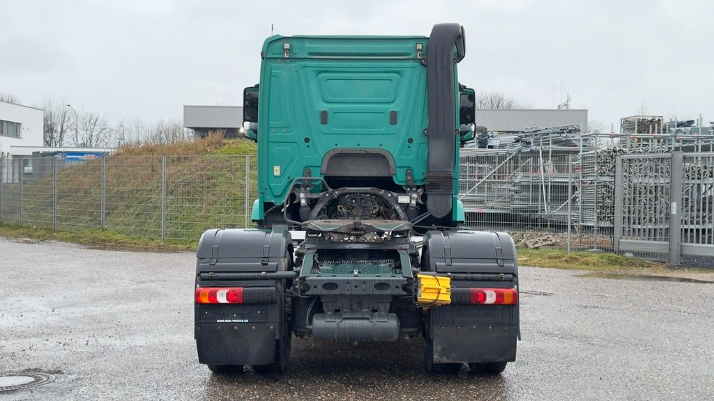 Mercedes-Benz 1842 4X2 SZM mit Kipphydraulik guter Zustand - Nyergesvontató: 5 kép. Mercedes-Benz 1842 4X2 SZM mit Kipphydraulik guter Zustand - Nyergesvontató: 5 kép.