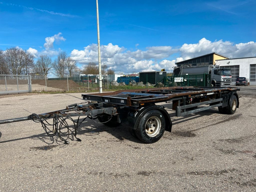 REISCH Containeranhänger REISCH Containeranhänger - Multiliftes/ Konténerszállító pótkocsi: 1 kép. REISCH Containeranhänger REISCH Containeranhänger - Multiliftes/ Konténerszállító pótkocsi: 1 kép.