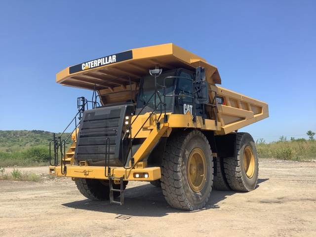 CAT 777F - Bánya teherautó: 1 kép. CAT 777F - Bánya teherautó: 1 kép.