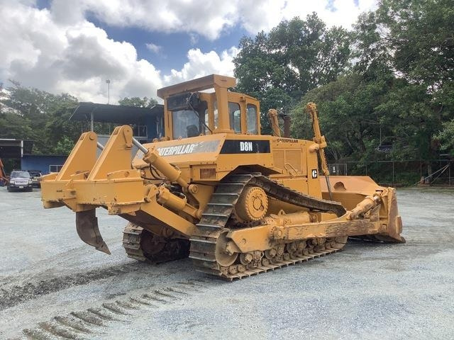 CAT D8N - Buldózer: 3 kép. CAT D8N - Buldózer: 3 kép.