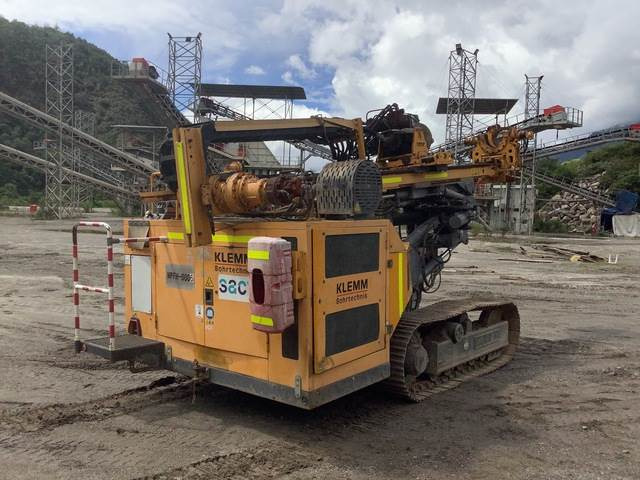 Klemm Bohrtechnik KR 802-3S - Irányított fúrógép: 3 kép. Klemm Bohrtechnik KR 802-3S - Irányított fúrógép: 3 kép.