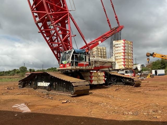 Liebherr LR1600/2 - Lánctalpas daru: 1 kép. Liebherr LR1600/2 - Lánctalpas daru: 1 kép.