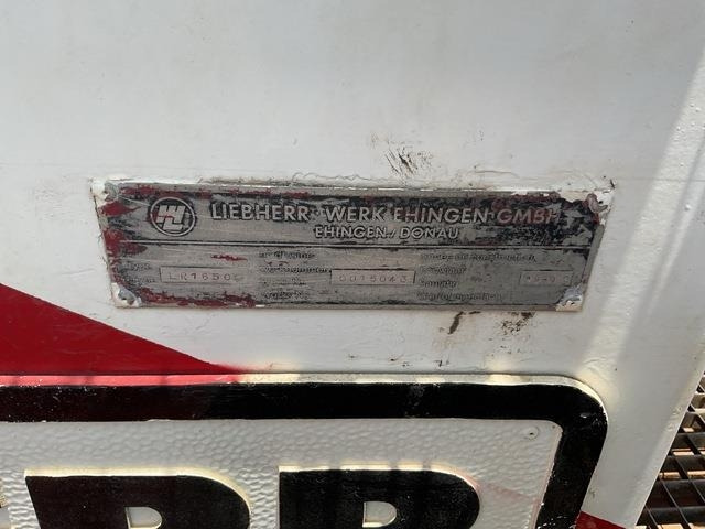 Liebherr LR1650 - Lánctalpas daru: 5 kép. Liebherr LR1650 - Lánctalpas daru: 5 kép.