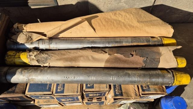 Atlas Copco Simba MC4 ITH - Fúrógép: 2 kép. Atlas Copco Simba MC4 ITH - Fúrógép: 2 kép.