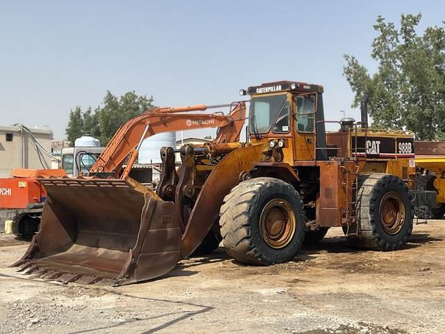 CAT 988B - Gumikerekes homlokrakodó: 1 kép. CAT 988B - Gumikerekes homlokrakodó: 1 kép.