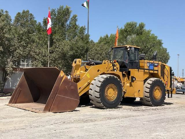 CAT 988K - Gumikerekes homlokrakodó: 1 kép. CAT 988K - Gumikerekes homlokrakodó: 1 kép.