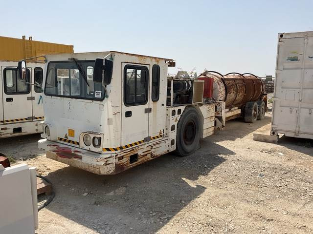 Muhlhauser PMT 4000 - Betonmixer: 1 kép. Muhlhauser PMT 4000 - Betonmixer: 1 kép.