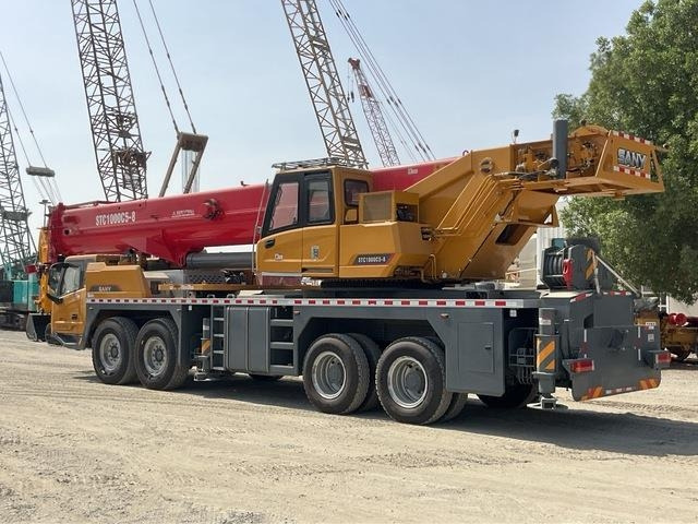 Sany STC1000C5-8 - Lánctalpas daru: 2 kép. Sany STC1000C5-8 - Lánctalpas daru: 2 kép.