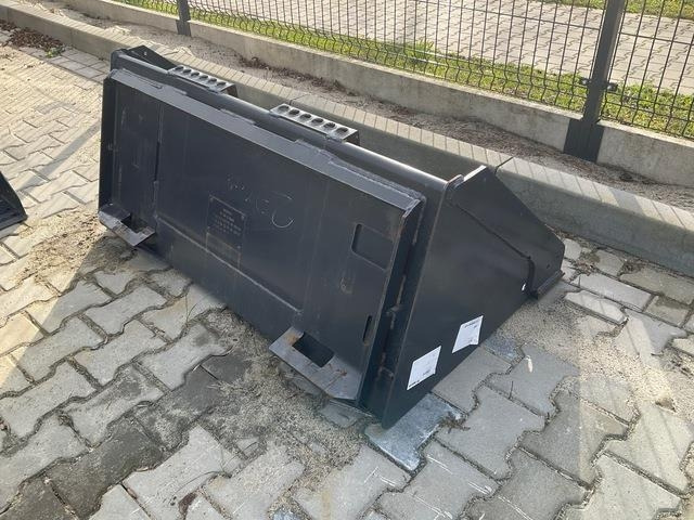 Bobcat - Rakodókanál: 3 kép. Bobcat - Rakodókanál: 3 kép.