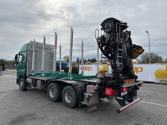 Iveco X-Way 570 - Darus autó: 2 kép. Iveco X-Way 570 - Darus autó: 2 kép.