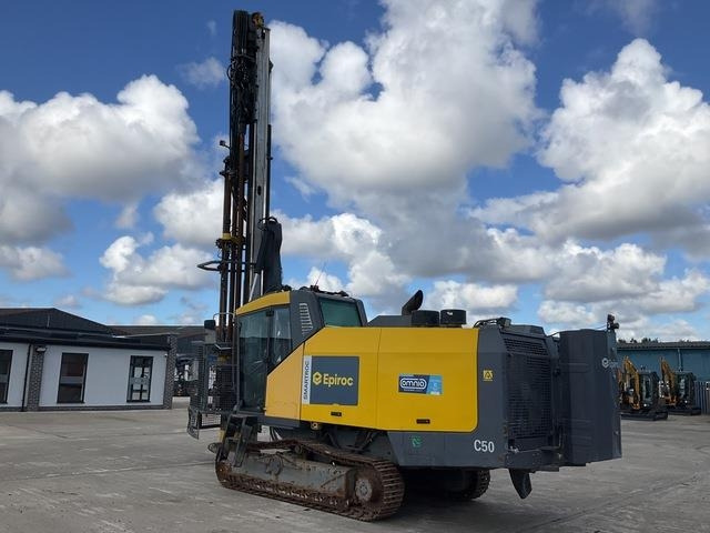 Atlas Copco Smartroc C50-10SF - Fúrógép: 2 kép. Atlas Copco Smartroc C50-10SF - Fúrógép: 2 kép.