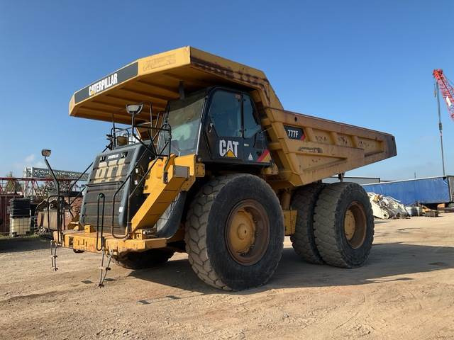 CAT 777F - Bánya teherautó: 1 kép. CAT 777F - Bánya teherautó: 1 kép.