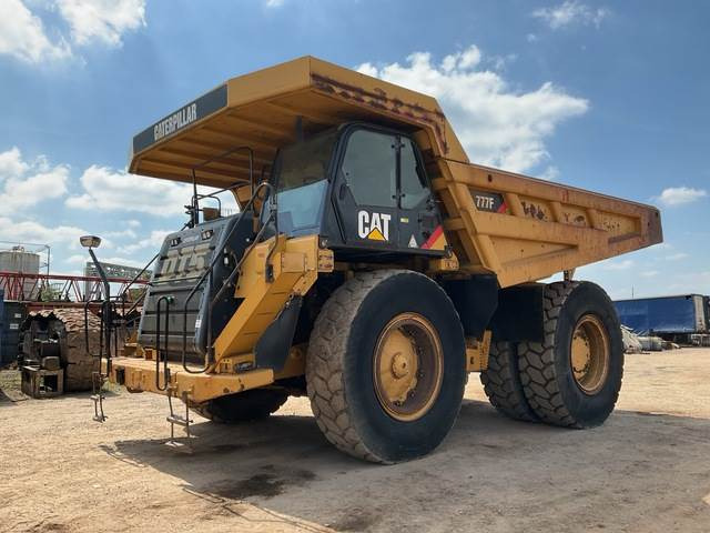 CAT 777F - Bánya teherautó: 1 kép. CAT 777F - Bánya teherautó: 1 kép.