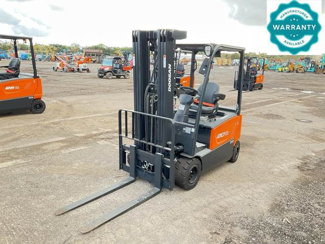 Doosan B20X-7 PLUS - Elektromos targonca: 1 kép. Doosan B20X-7 PLUS - Elektromos targonca: 1 kép.