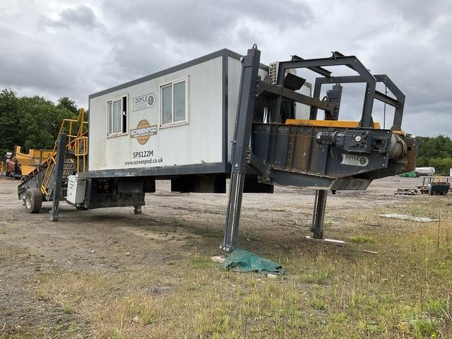 Screenpod SPS122-M - Egyéb gépek: 2 kép. Screenpod SPS122-M - Egyéb gépek: 2 kép.