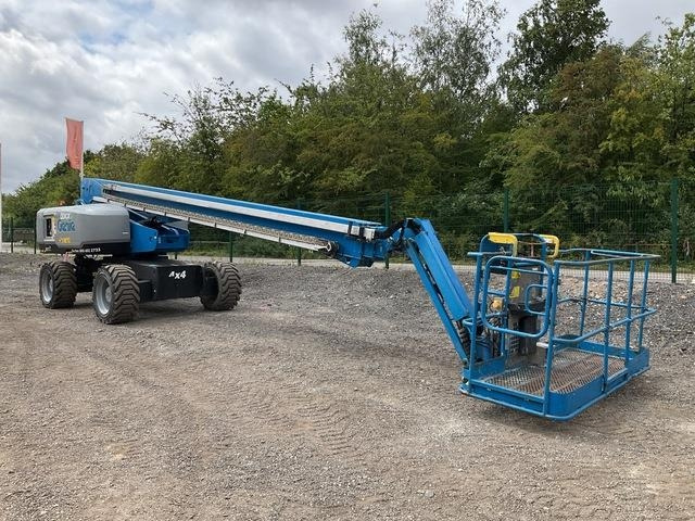 Genie S85 XC - Teleszkópos emelő: 4 kép. Genie S85 XC - Teleszkópos emelő: 4 kép.