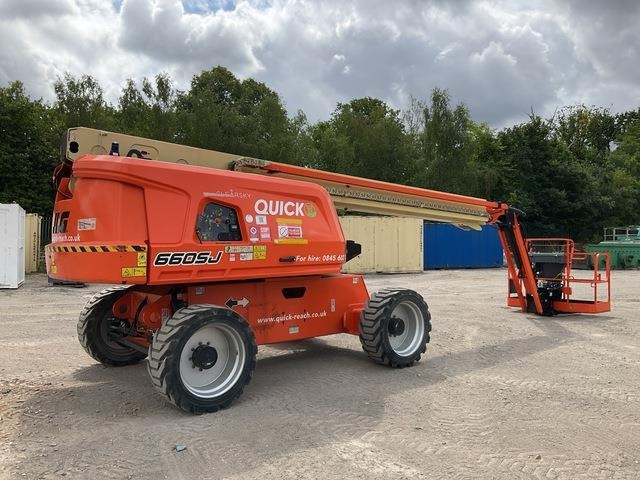 JLG 660SJ - Teleszkópos emelő: 4 kép. JLG 660SJ - Teleszkópos emelő: 4 kép.