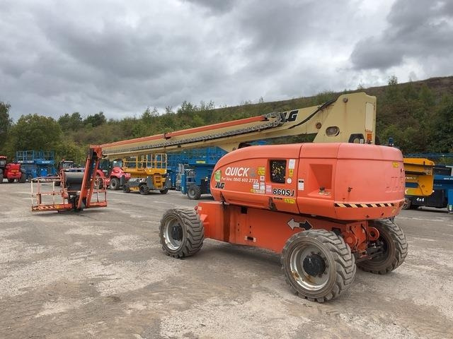 JLG 860SJ - Teleszkópos emelő: 2 kép. JLG 860SJ - Teleszkópos emelő: 2 kép.