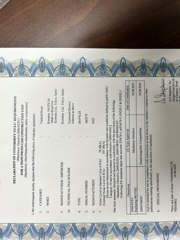 Komatsu D61PX-24 - Buldózer: 5 kép. Komatsu D61PX-24 - Buldózer: 5 kép.