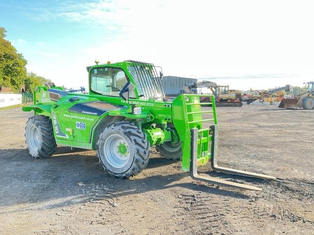 Merlo P72.10 - Teleszkópos rakodó: 4 kép. Merlo P72.10 - Teleszkópos rakodó: 4 kép.