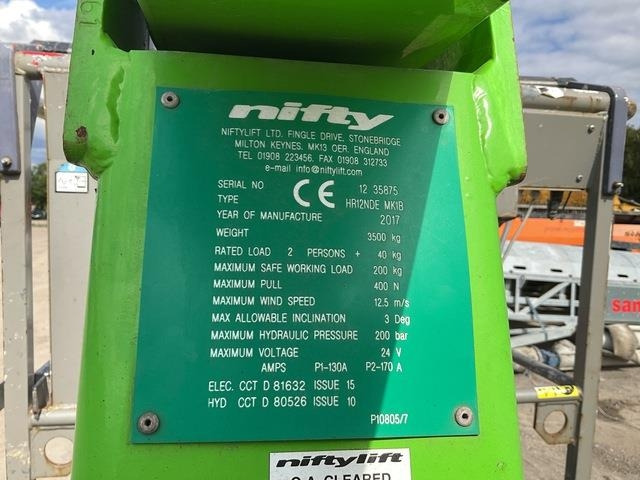 Niftylift HR12NDE - Személyemelő: 5 kép. Niftylift HR12NDE - Személyemelő: 5 kép.