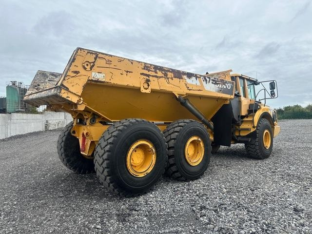Volvo A25F - Csuklós dömper: 3 kép. Volvo A25F - Csuklós dömper: 3 kép.