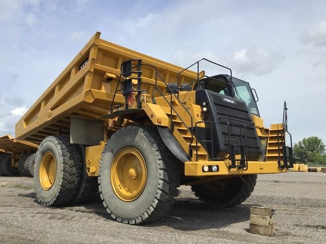 CAT 777F - Bánya teherautó: 4 kép. CAT 777F - Bánya teherautó: 4 kép.