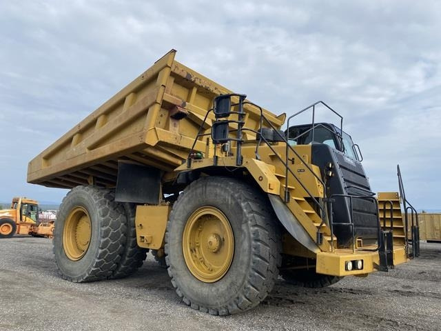 CAT 777F - Bánya teherautó: 4 kép. CAT 777F - Bánya teherautó: 4 kép.