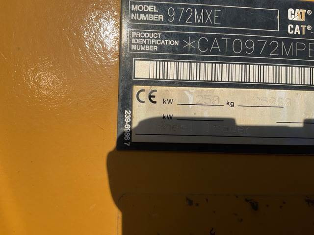 Gumikerekes homlokrakodó CAT 972M XE: 6 kép.