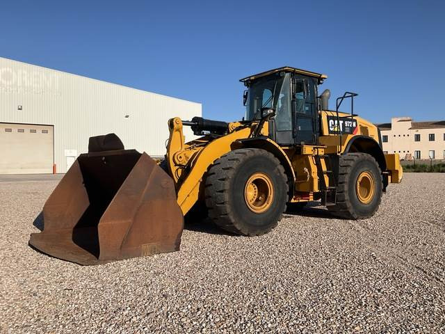 CAT 972M XE - Gumikerekes homlokrakodó: 1 kép. CAT 972M XE - Gumikerekes homlokrakodó: 1 kép.