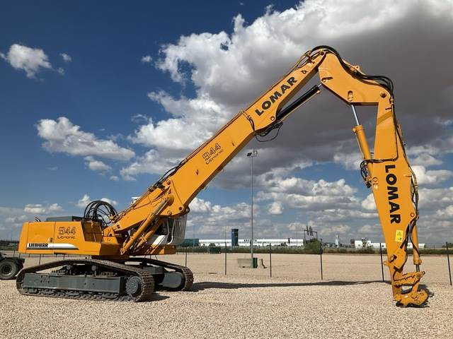 Liebherr R944V - Bontó kotrógép: 4 kép. Liebherr R944V - Bontó kotrógép: 4 kép.