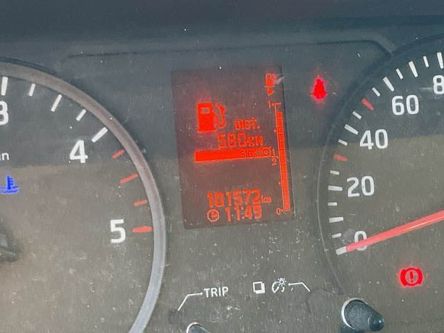 Emelőkosaras teherautó Nissan NT400 Cabstar: 7 kép.