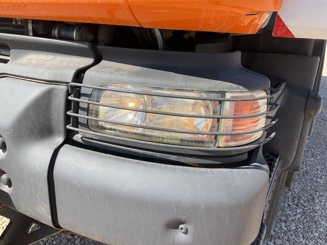 Hóeltakarító gép Renault Kerax 430DXI: 15 kép.