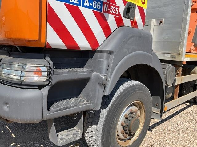 Hóeltakarító gép Renault Kerax 430DXI: 11 kép.