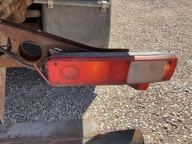 Hóeltakarító gép Renault Kerax 430DXI: 22 kép.