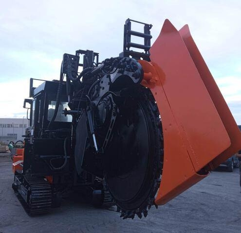 Marais SM 150R - Árokásó: 4 kép. Marais SM 150R - Árokásó: 4 kép.