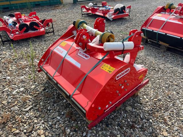 Maschio Gaspardo Brava 120 3P Fix - Szárzúzó: 3 kép. Maschio Gaspardo Brava 120 3P Fix - Szárzúzó: 3 kép.