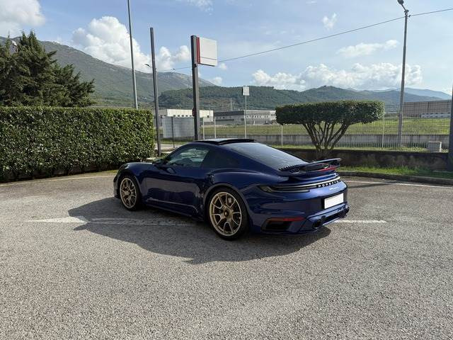 Porsche 911 Coupe - Autó: 2 kép. Porsche 911 Coupe - Autó: 2 kép.