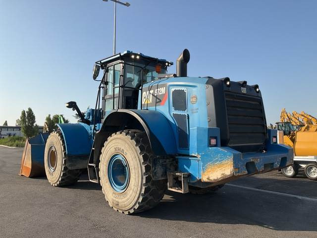 CAT 972M - Gumikerekes homlokrakodó: 2 kép. CAT 972M - Gumikerekes homlokrakodó: 2 kép.