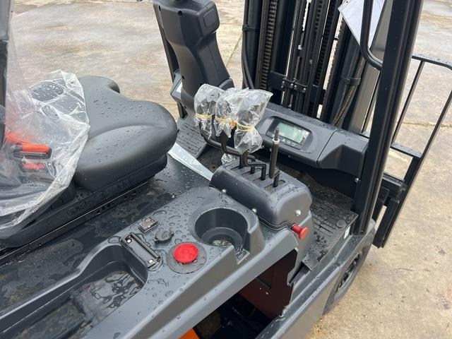 Elektromos targonca Doosan B15T-7 PLUS: 9 kép.