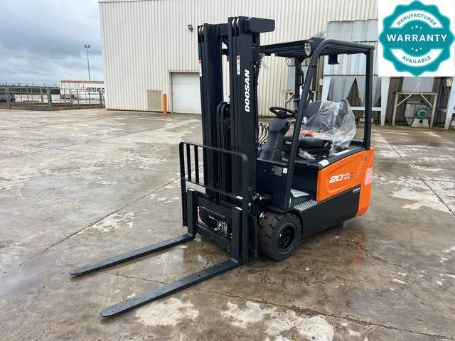 Doosan B20T-7 PLUS - Elektromos targonca: 1 kép. Doosan B20T-7 PLUS - Elektromos targonca: 1 kép.