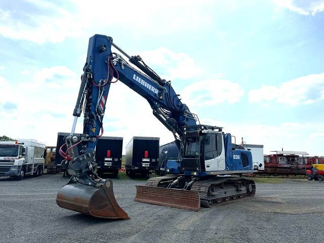 Liebherr R936LC - Lánctalpas kotró: 1 kép. Liebherr R936LC - Lánctalpas kotró: 1 kép.