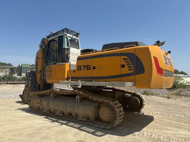 Liebherr R976 HD - Lánctalpas kotró: 2 kép. Liebherr R976 HD - Lánctalpas kotró: 2 kép.
